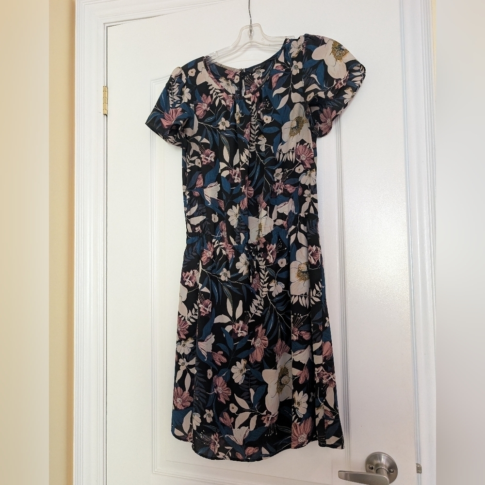 Reitmans Medium Floral Print Women's Dress